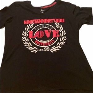 So Black Short Sleeve T-Shirt Size Large